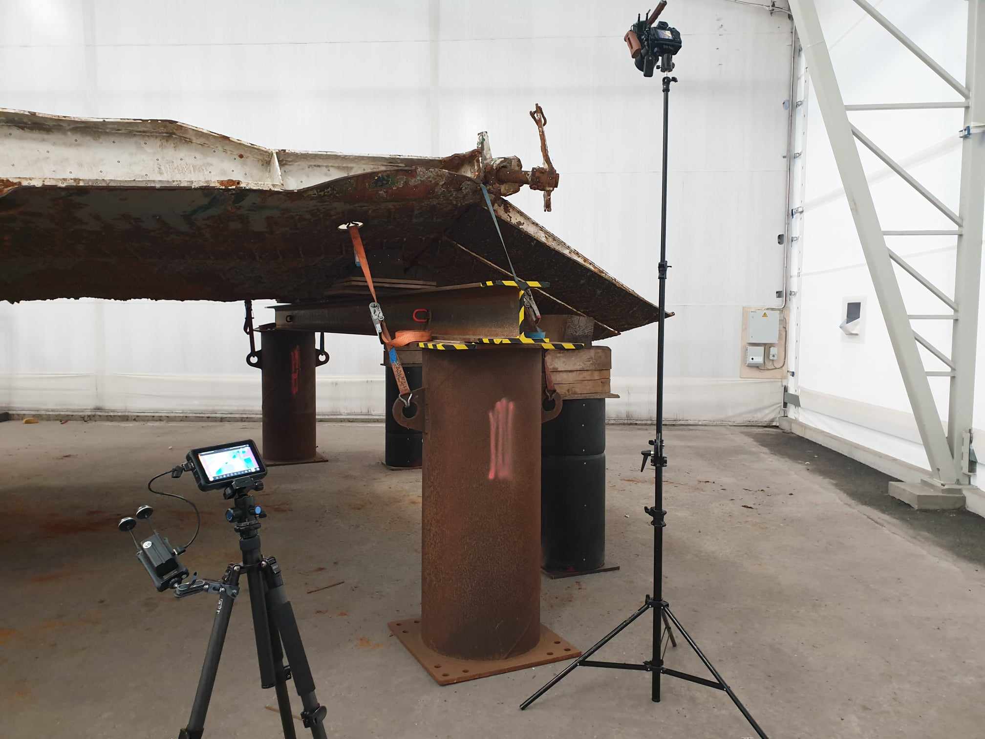 Fotogrammeetria jäädvustamise ülesehitus kaamera ja valgustusega